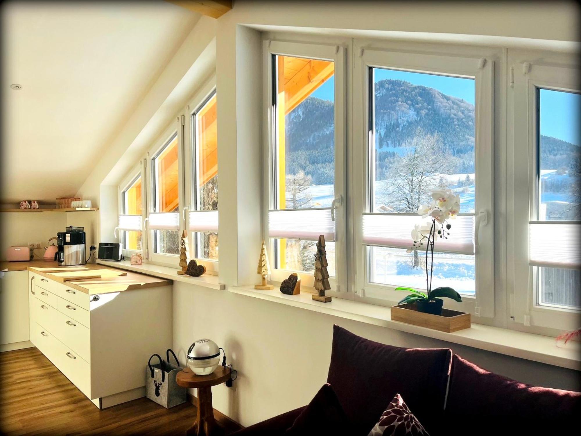 23 Neu Erbaute Ferienwohnung Mit Schloss- Und Panoramablick Halblech Exterior photo